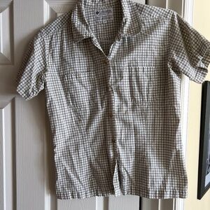 Women’s Columbia Shirt